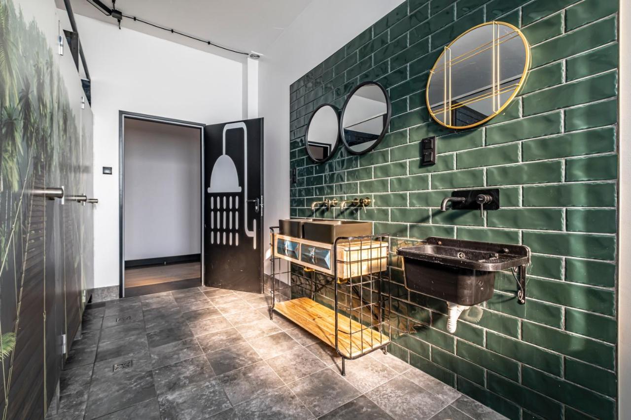 Vola Hostel Βαρσοβία Εξωτερικό φωτογραφία