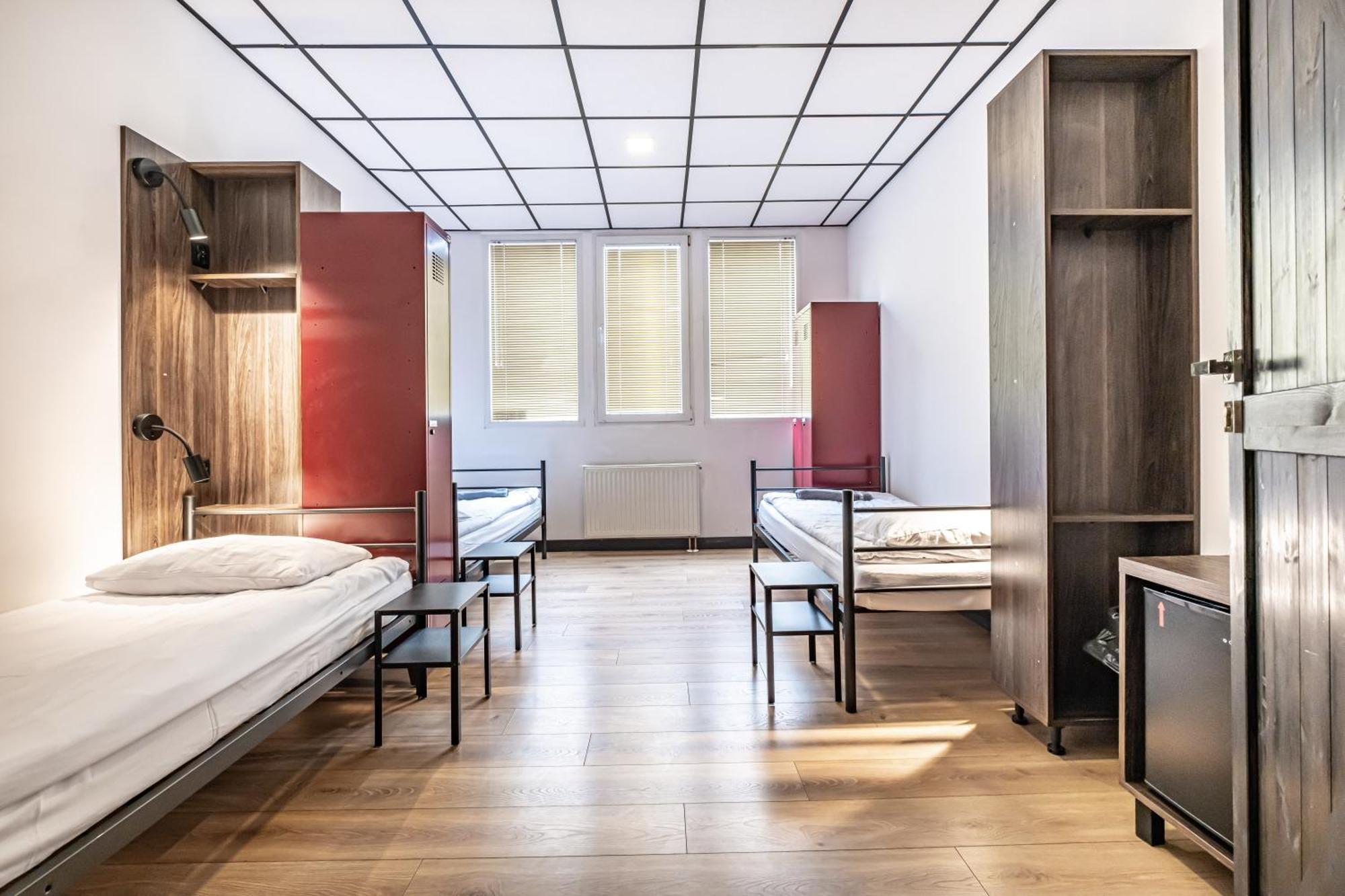 Vola Hostel Βαρσοβία Εξωτερικό φωτογραφία