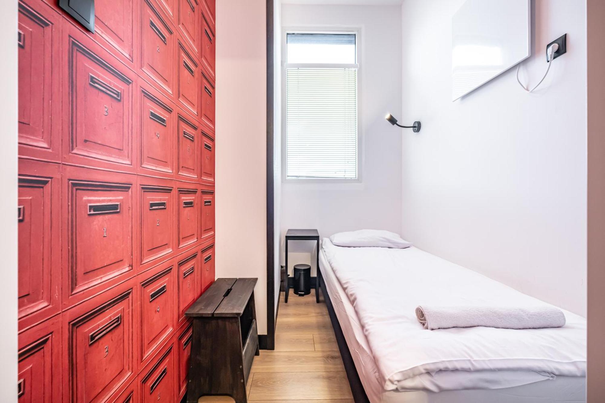 Vola Hostel Βαρσοβία Εξωτερικό φωτογραφία