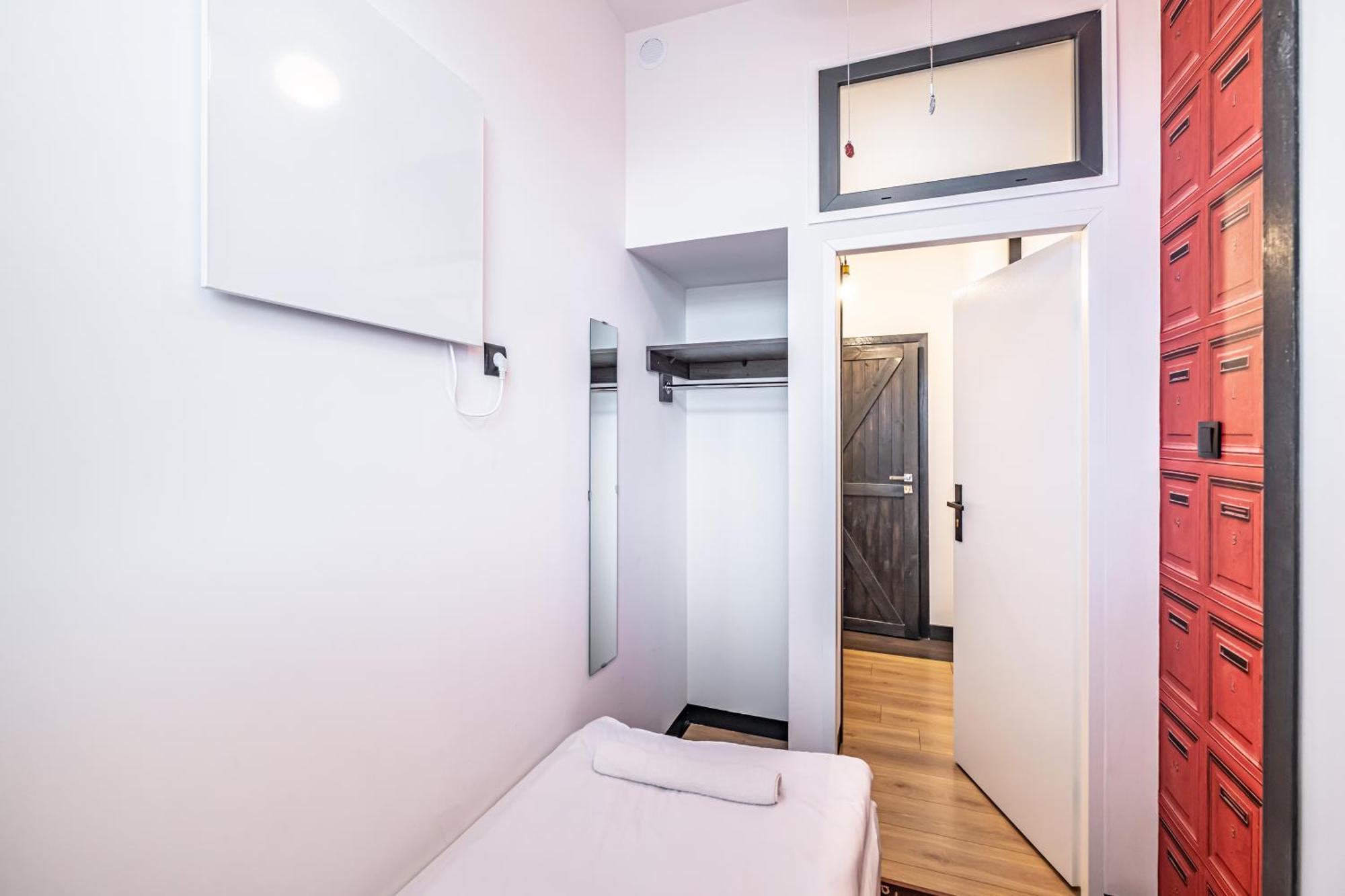 Vola Hostel Βαρσοβία Εξωτερικό φωτογραφία