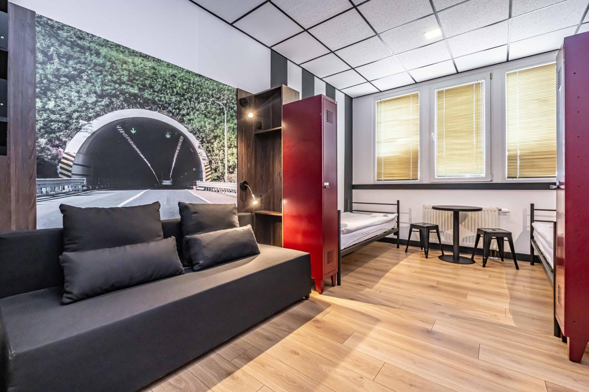 Vola Hostel Βαρσοβία Εξωτερικό φωτογραφία