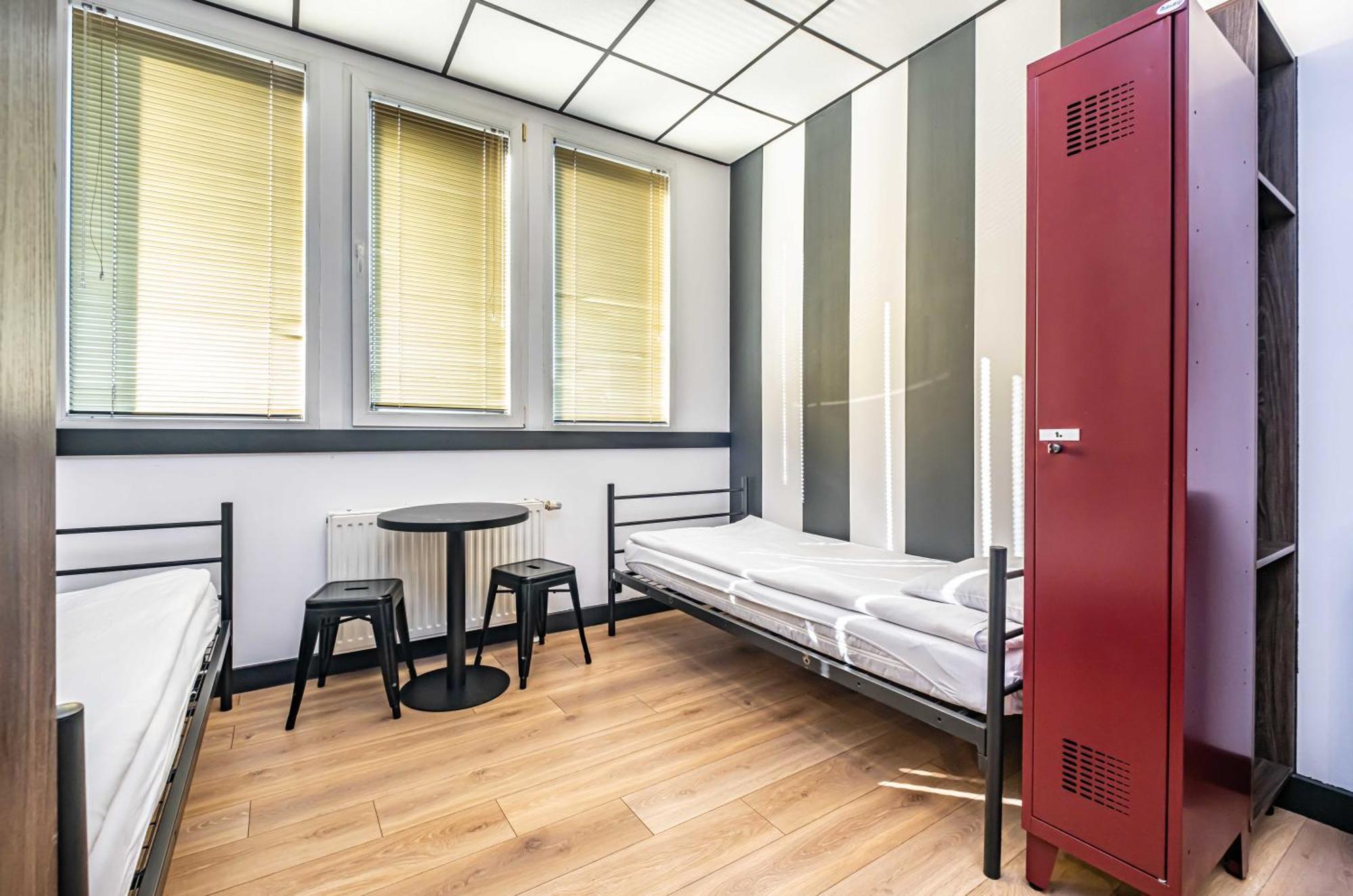Vola Hostel Βαρσοβία Εξωτερικό φωτογραφία