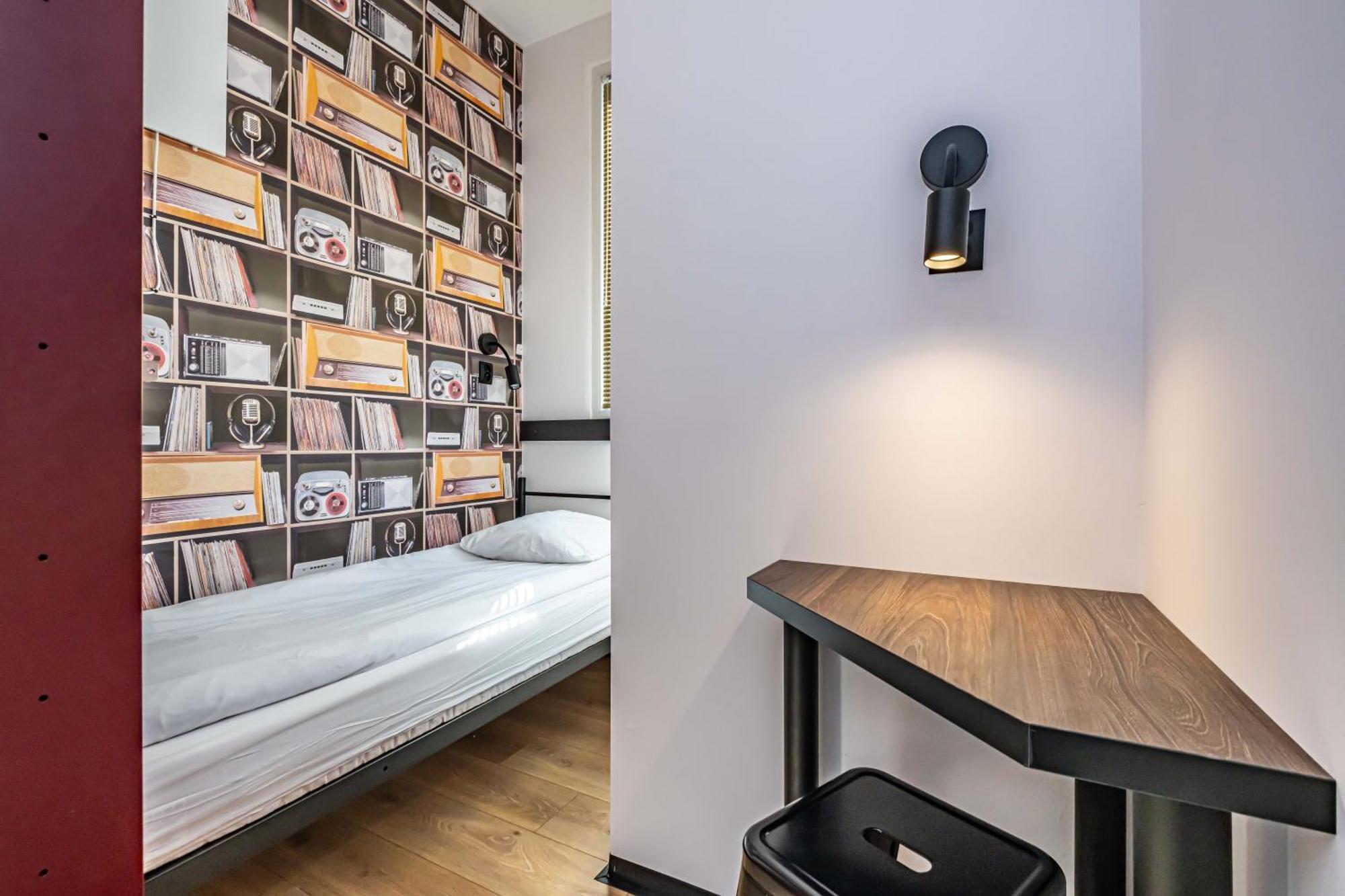 Vola Hostel Βαρσοβία Εξωτερικό φωτογραφία