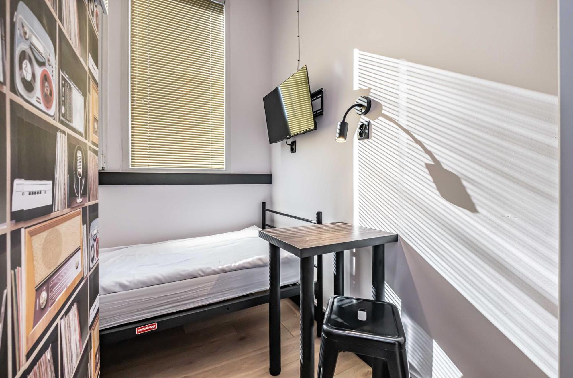 Vola Hostel Βαρσοβία Εξωτερικό φωτογραφία