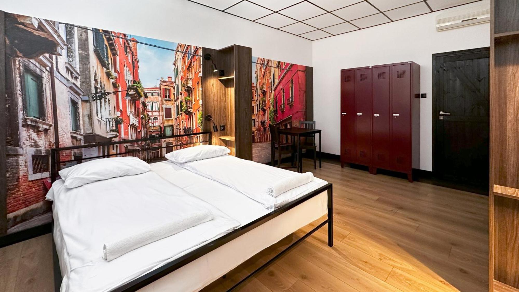 Vola Hostel Βαρσοβία Εξωτερικό φωτογραφία